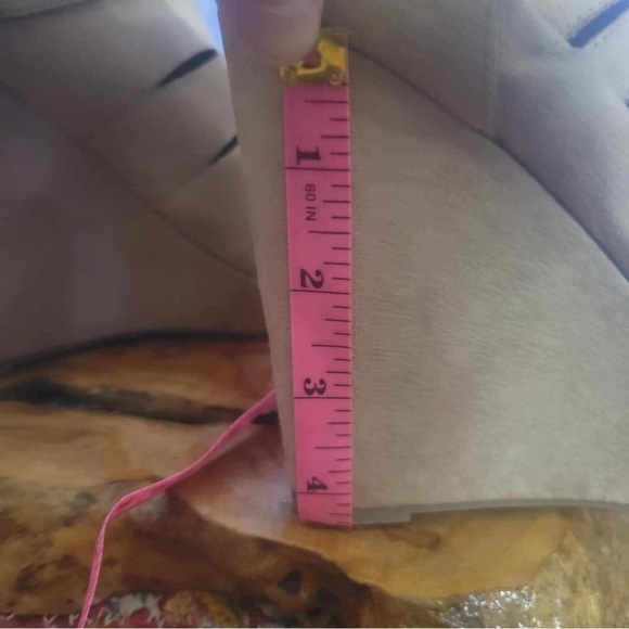 Charming Charlie Tan Peep Toe Wedge Shoes Size 9M - Picture 3 of 13